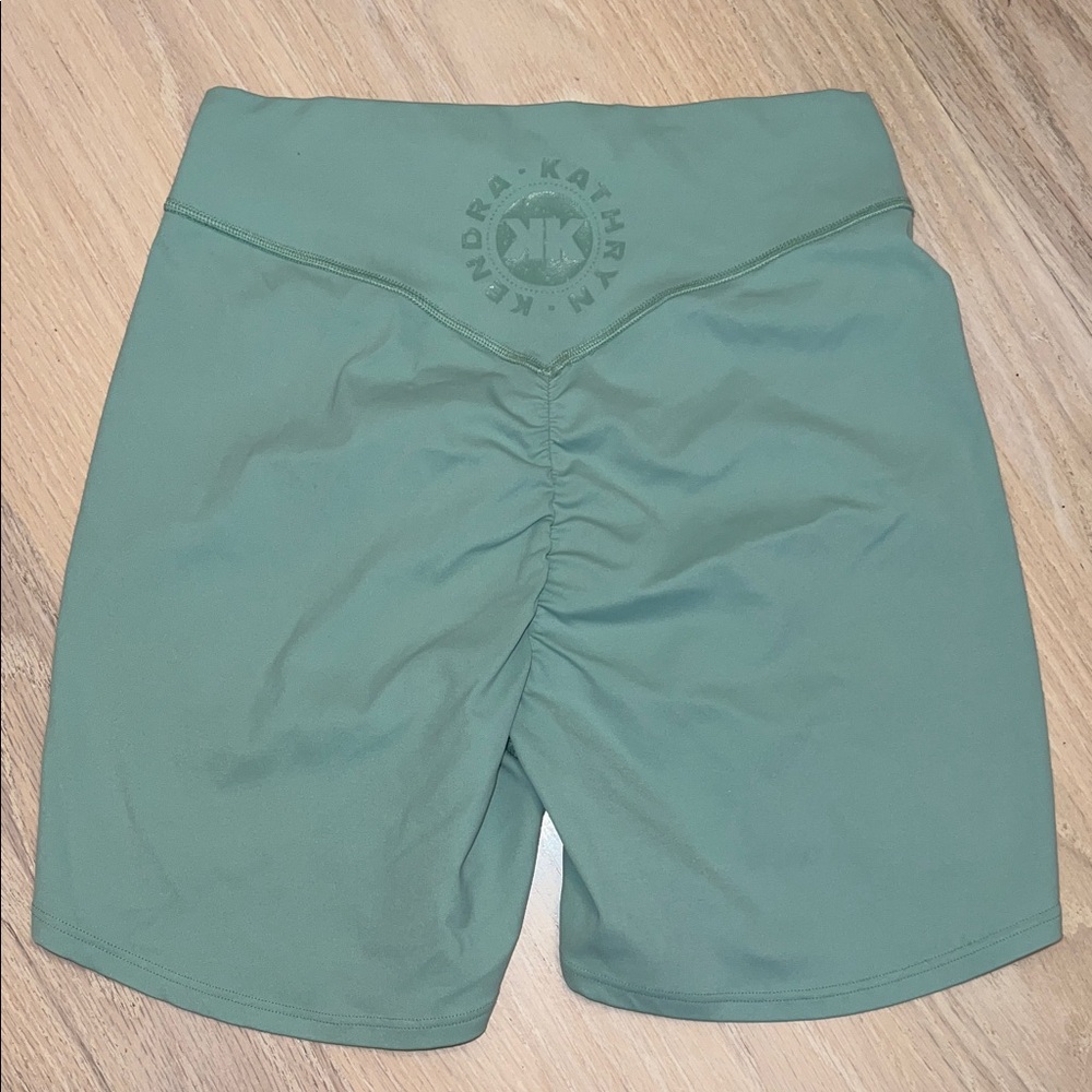 Kk fit pistachio gymshark shorts